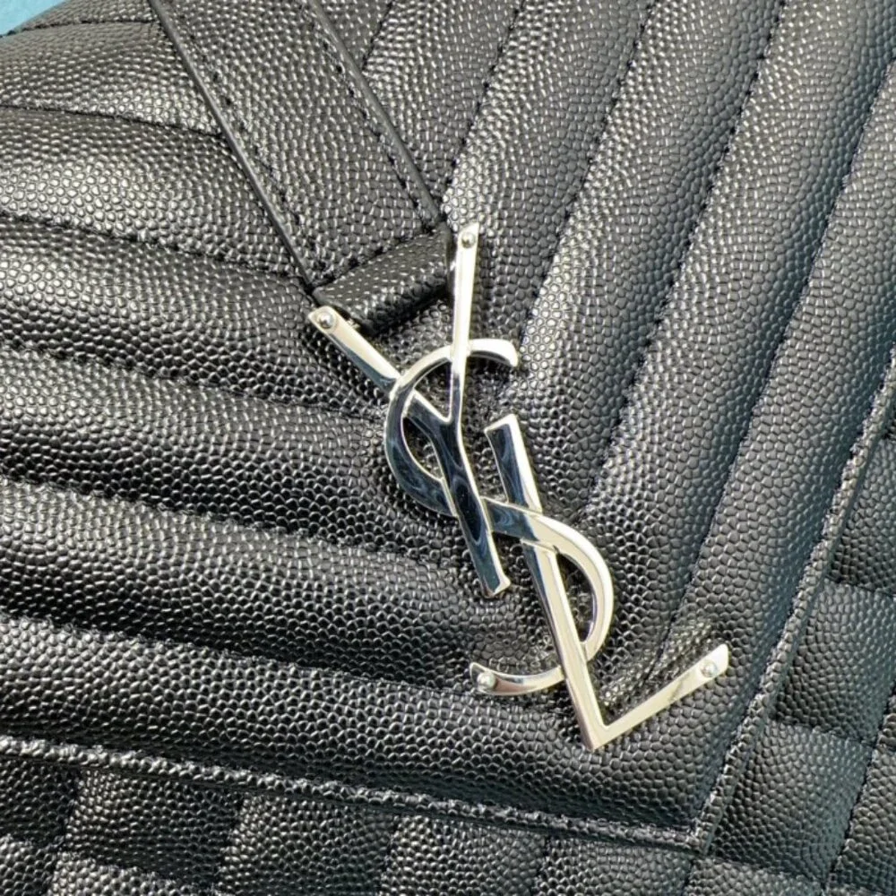 Yves Saint Laurent Large Envelope Two-way Bag - Picture 6 of 9